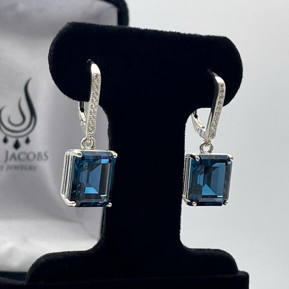 BEAUTIFUL 14ctw Emerald Cut London Blue Spinel Earrings - Picture 2 of 3